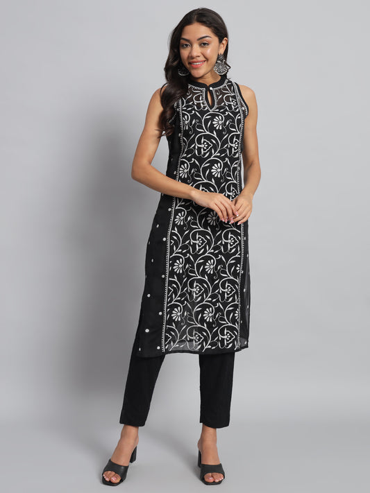 Black Sleeveless Chikankari Kurta