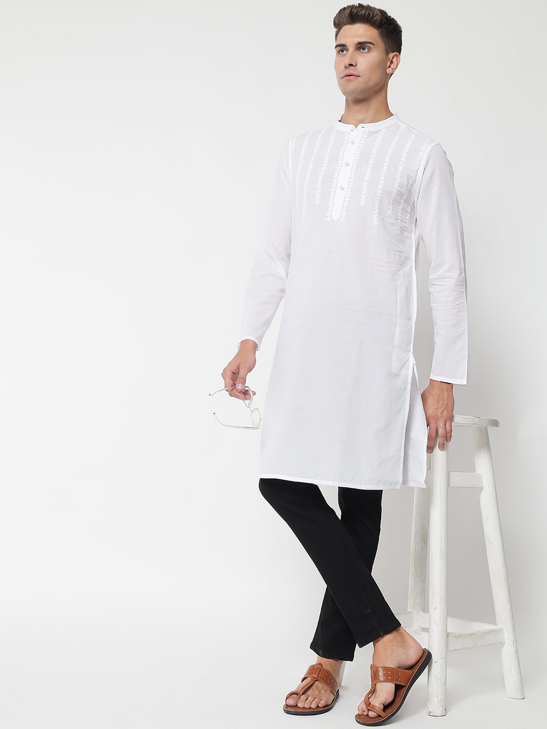 Men's White Chikankari Kurta