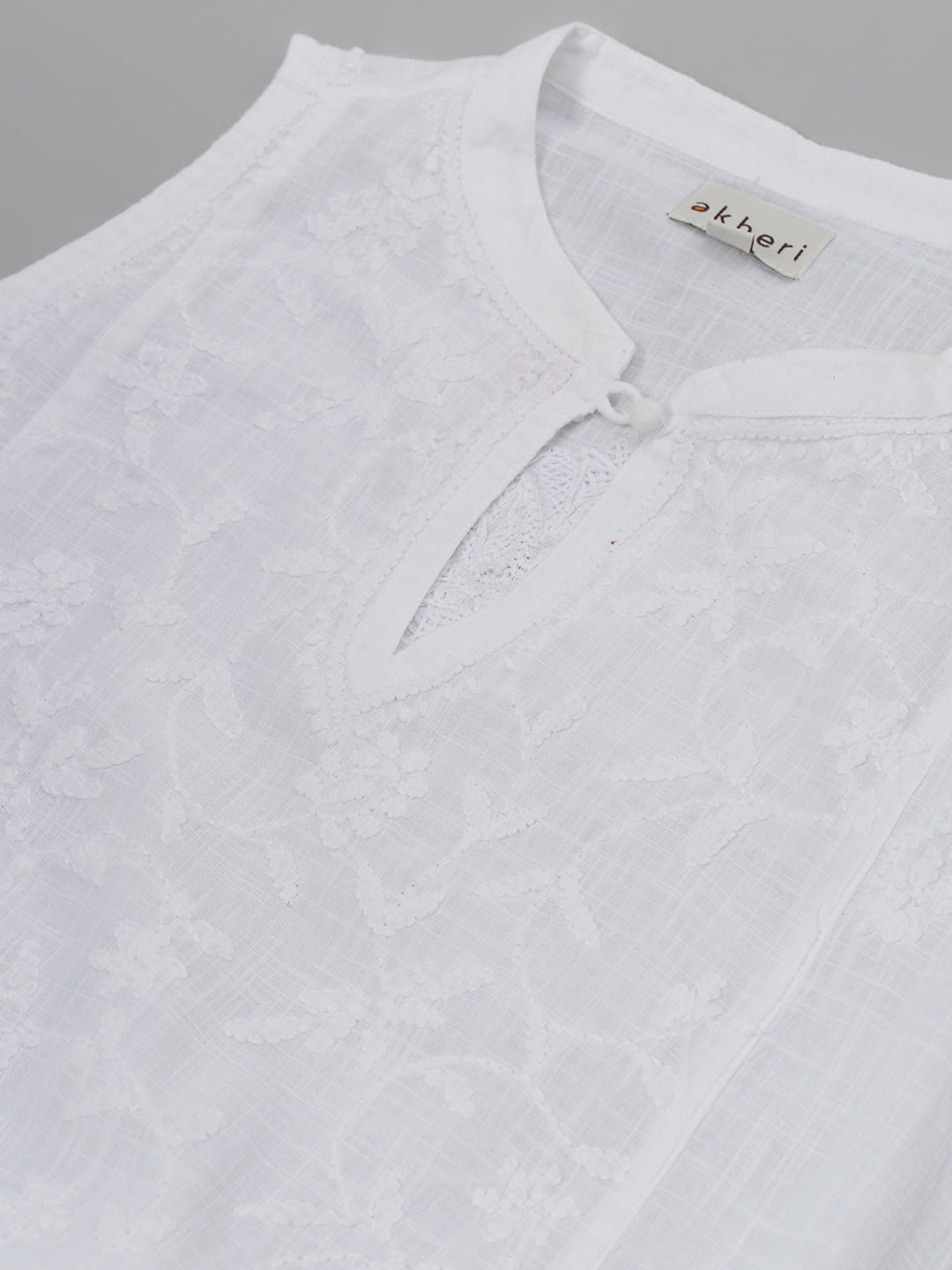White Cotton Chikankari Kurta with Mandarin Collar