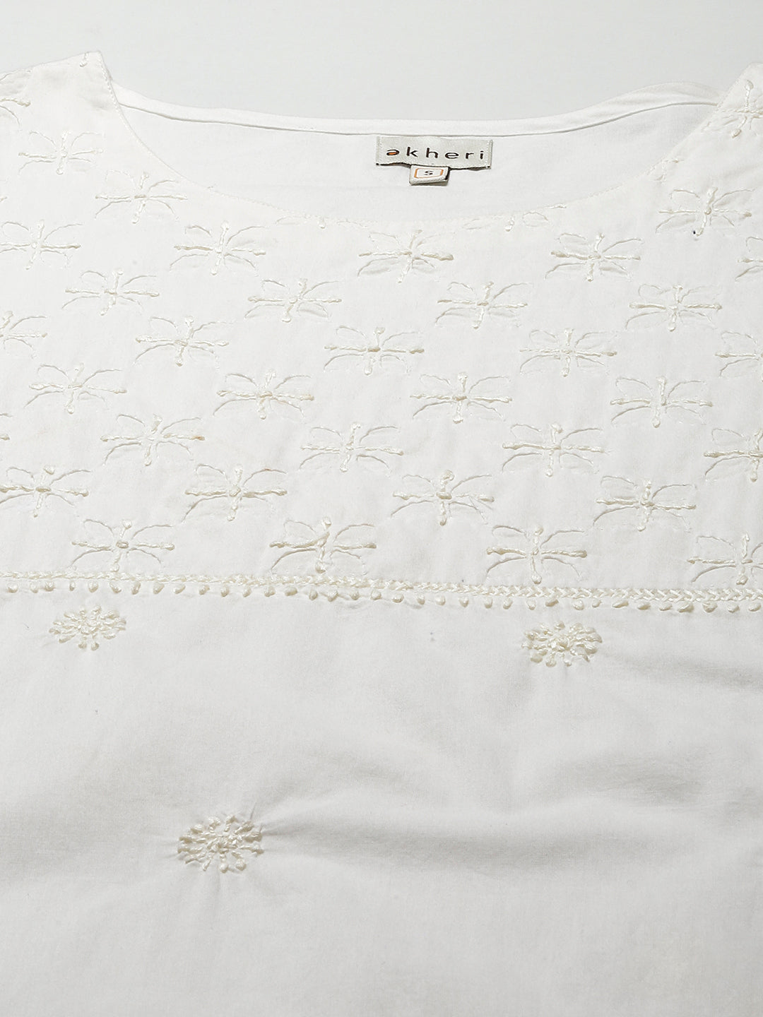 Off White Kurta with 'Daraz' work