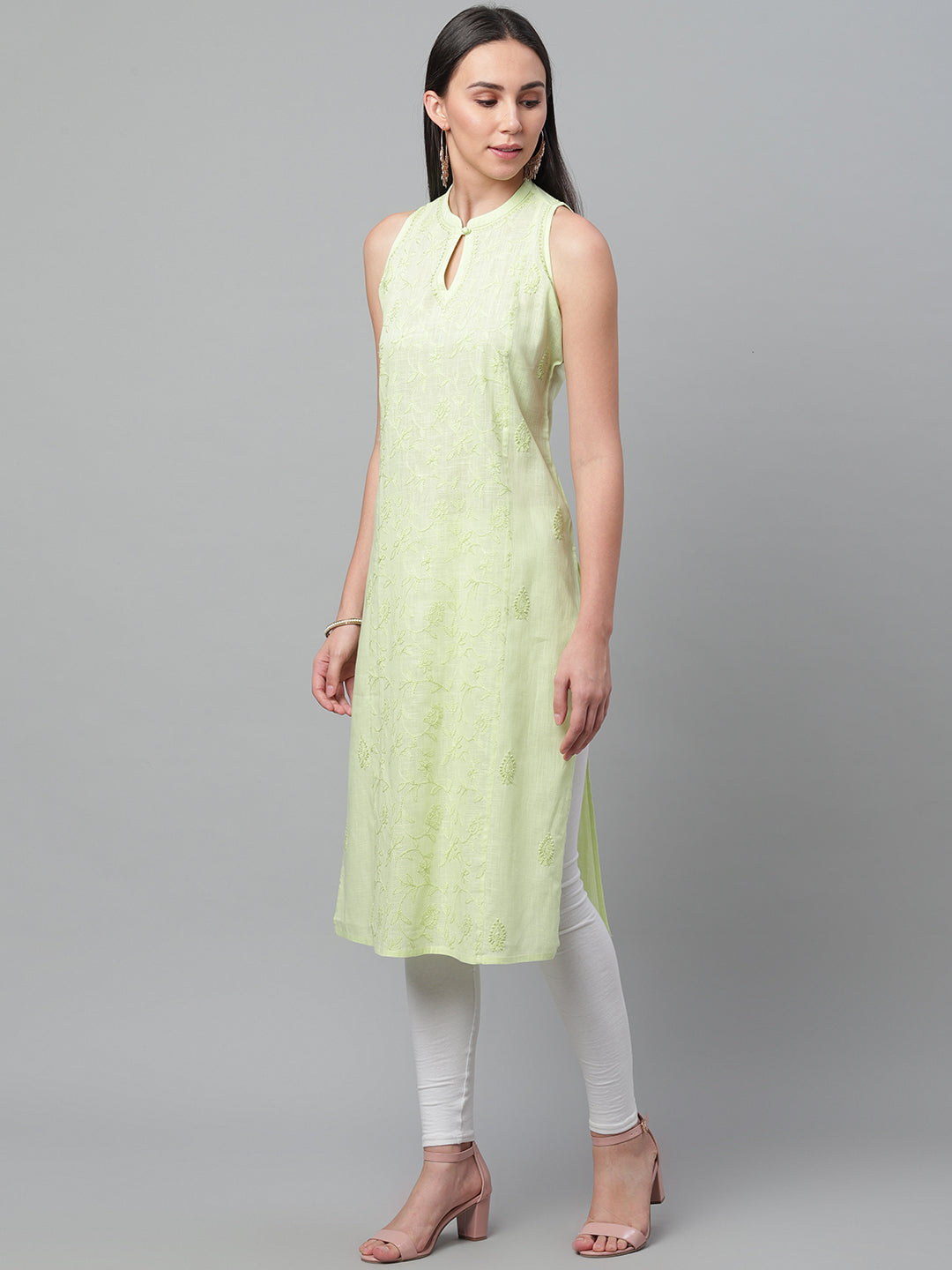 Green Cotton Embroidered Kurta with Mandarin Collar