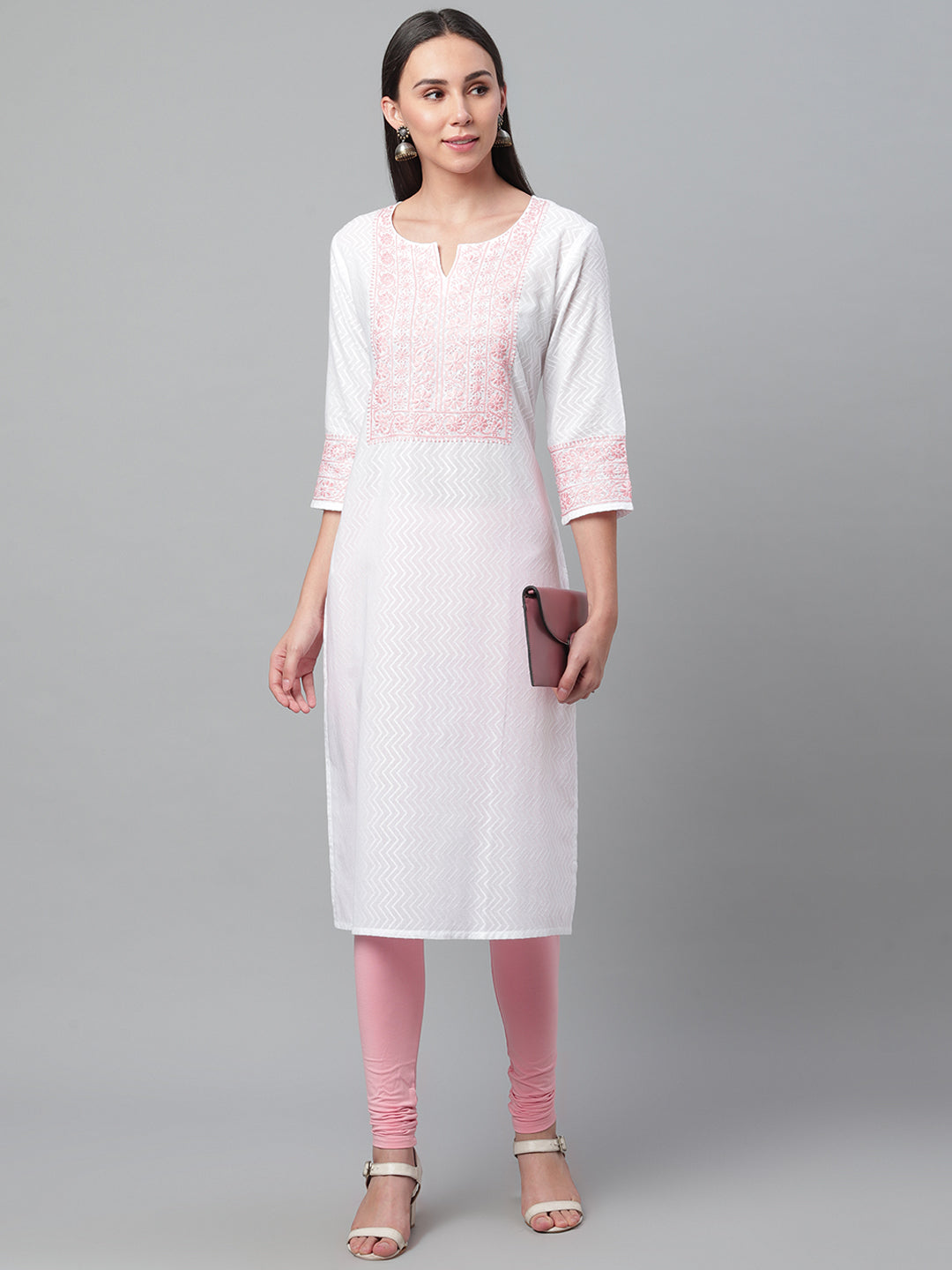 White Chikankari Kurta with Zig-Zag Self Design