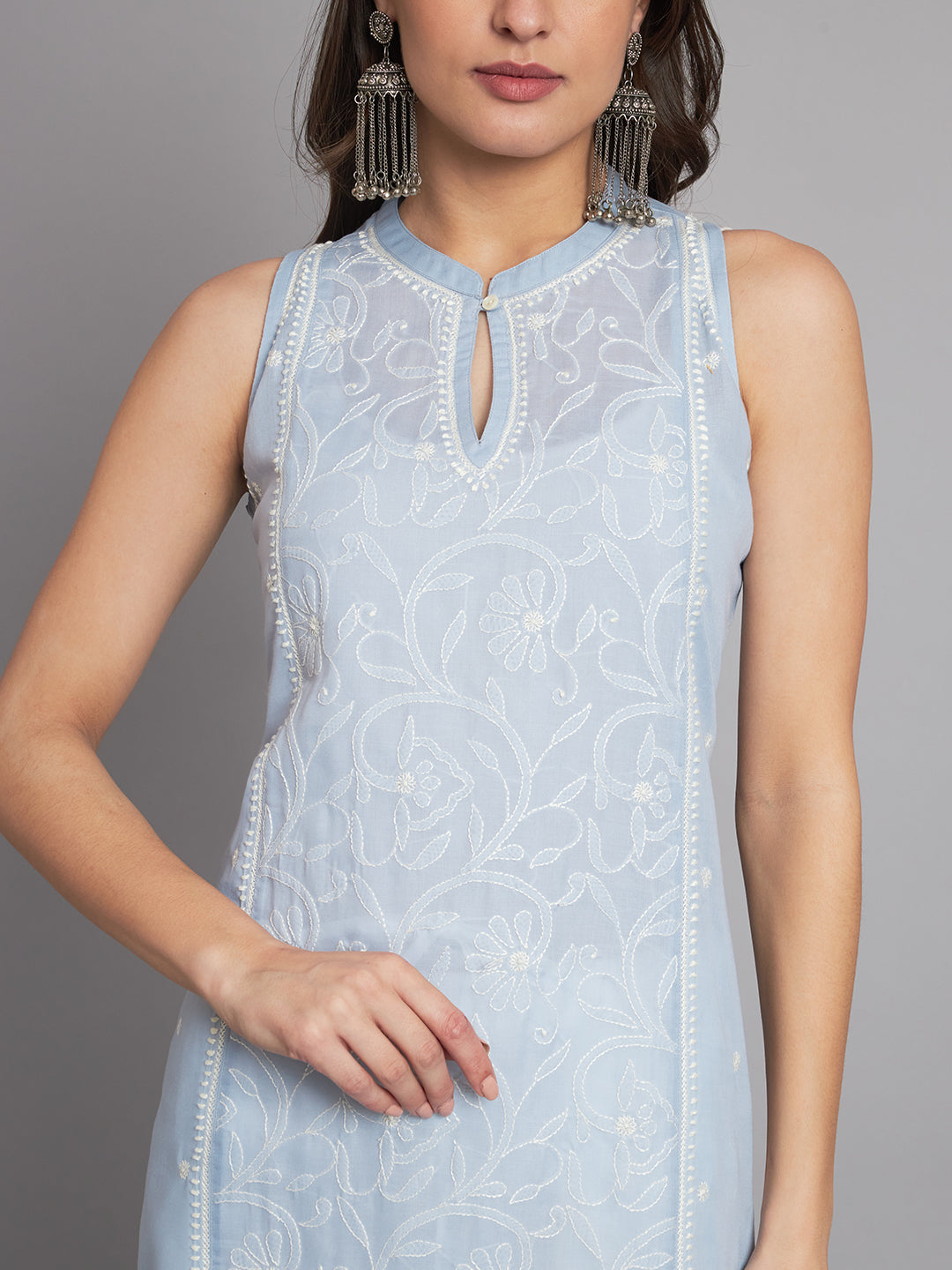 Pastel Sleeveless Chikankari Kurta