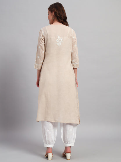 Hand-Embroidered Awadhi-style Chikankari Kurta