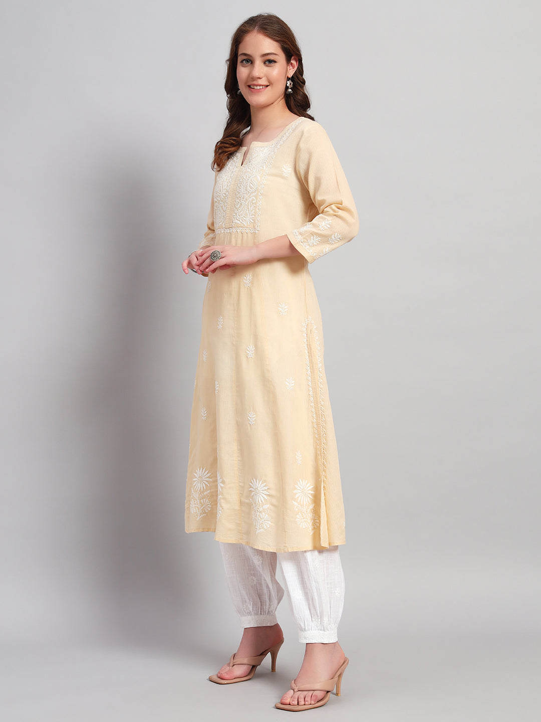 Paisley Embroidered Chikankari A-Line Pure Cotton Kurta
