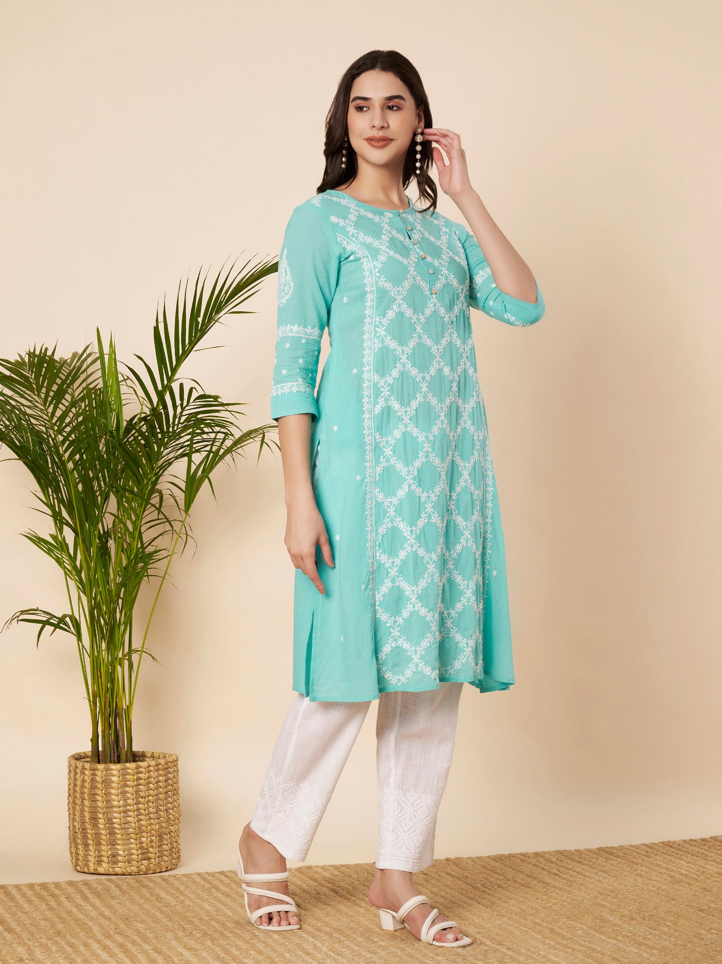 Sky Blue Straight Fit Chikankari Kurta