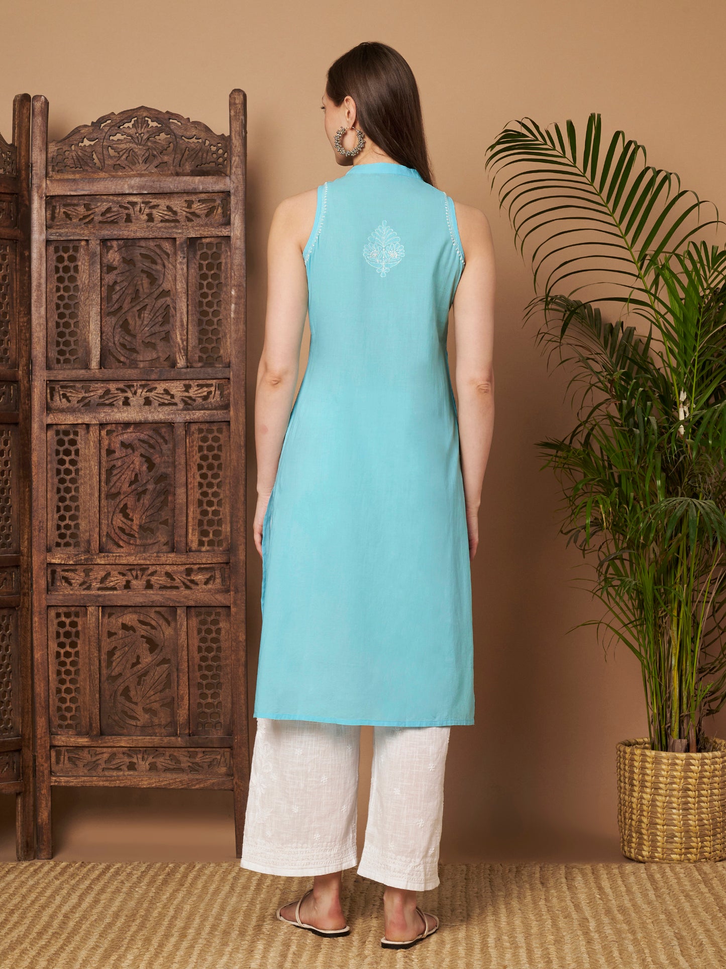 Ice Blue Sleeveless Chikankari Kurta