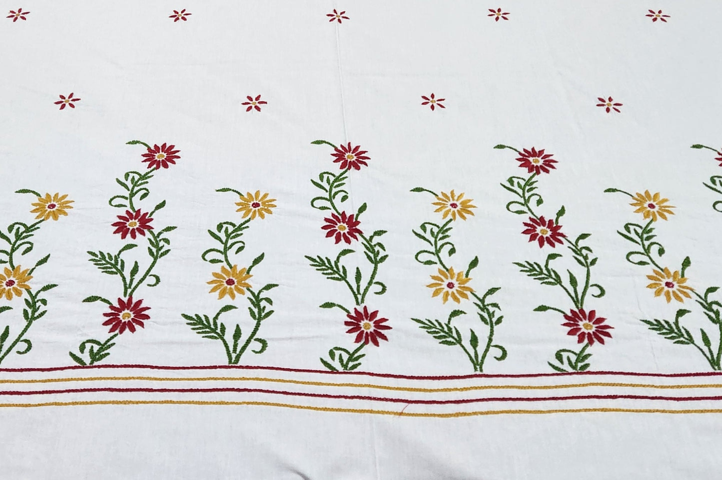 Chikankari Tarana Bedsheet