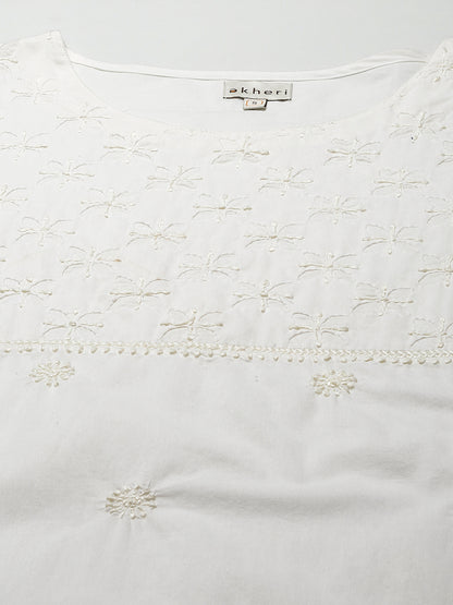 Off White Kurta with 'Daraz' work