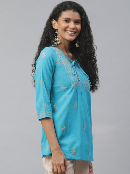 Blue Tepchi Tie-up Top