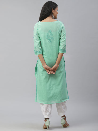Green Chanderi Boat Neck Embroidered Kurta